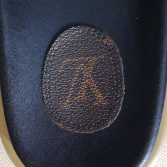 Louis Vuitton Monogram Slides with Box size 11 STELLAR - Picture 10 of 14